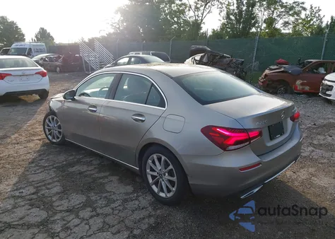 2020 Mercedes-Benz A 4Matic из США, поврежденный, VIN WDD3G4FB8LW037409